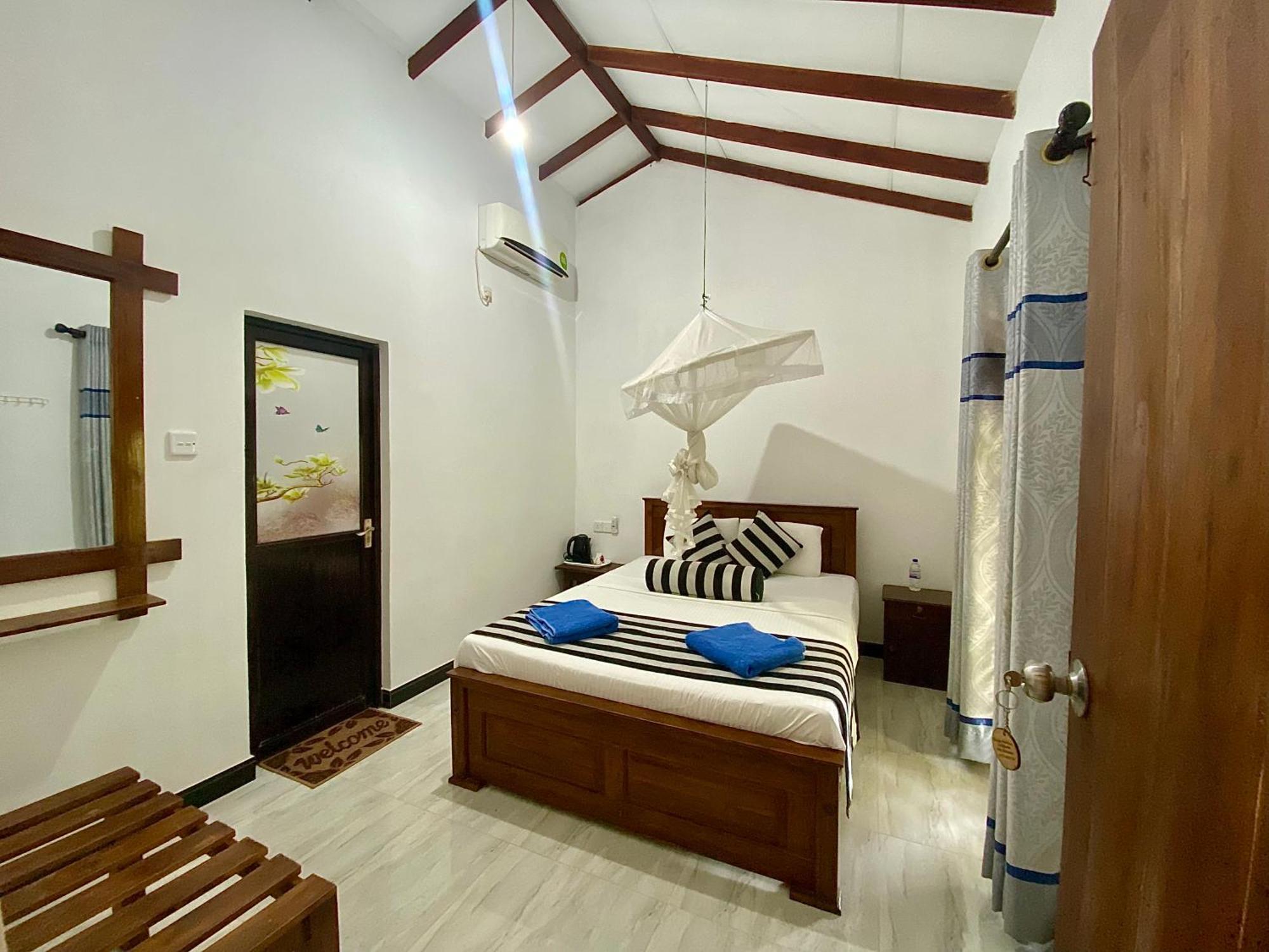 Habarana New Star Homestay מראה חיצוני תמונה